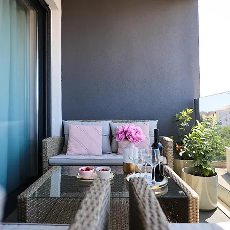 Vito'S Place Daire *